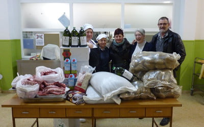 Sojuela dona alimentos a Cocina Económica