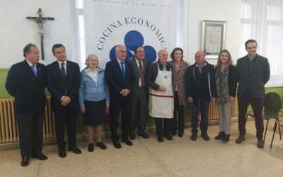 Entrega de los ‘delantales solidarios 2016’
