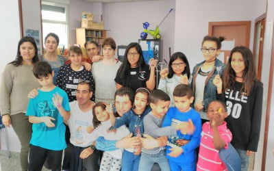 Los niños, protagonistas de un taller de arcilla polimérica
