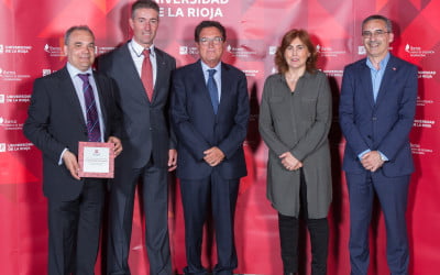 25 años que valen un reconocimiento